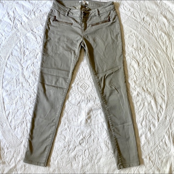 Like-New Light Olive Skinny Pants/Jeans - Picture 1 of 5